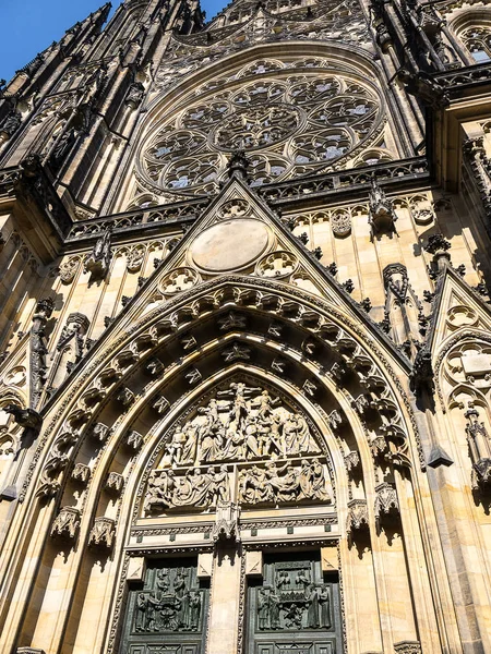 Magnificent Exterior Cathedral Vitus Which Castle Complex Overlooking City Prague — Stock Photo, Image