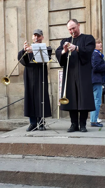 Magnificent Church Francis Assisi Charles Bridge Prague Baroque Masterpiece Concertgoers — Stock Photo, Image