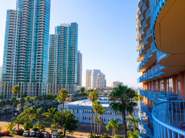 Güney Kaliforniya 'daki San Diego' nun Skyline 'ı limana yakın.
