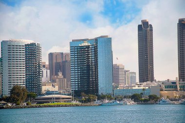 Güney Kaliforniya 'daki liman çevresindeki San Diego' nun Skyline 'ı.
