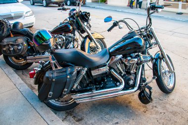 Seattle sokaklarındaki bu Iconic Motor Motorları bazı insanlar için rüya makineleridir. Seattle, ABD 'nin Washington eyaletindeki büyük bir sahil limanıdır. Seattle, Kuzey Amerika 'nın Pasifik Kuzeybatı bölgesindeki en büyük şehirdir. 