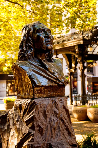 Memorial Jefe Nativo Americano Seattle Una Calle Fascinante Ciudad Que — Foto de Stock