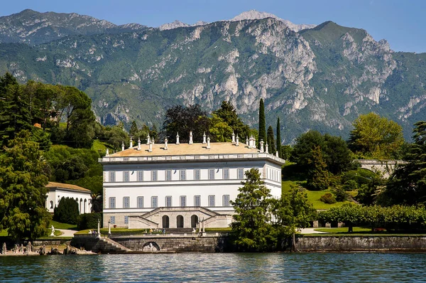 Stunningly Beautiful Villa Melzi Lake Como Has Wonderful Garden Which — Stock Photo, Image