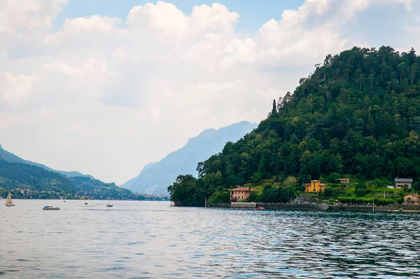 Lac Côme Ses Montagnes Est Endroit Magique Magnifique Les Banques — Photo