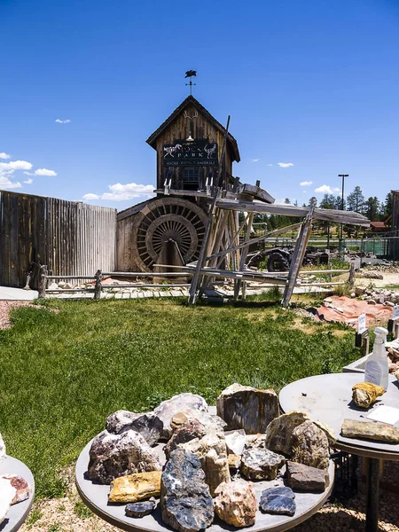 Farbige Steine Edelsteine Und Mineralien Bryce Village Utah Usa Verkaufen — Stockfoto