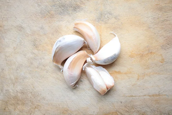 Garlic Wooden Board — Stock Photo, Image