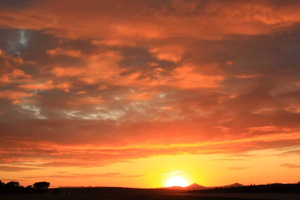 Nubes Rojas Atardecer — Foto de Stock