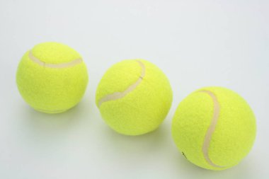 Yakın çekim üç tenis topları