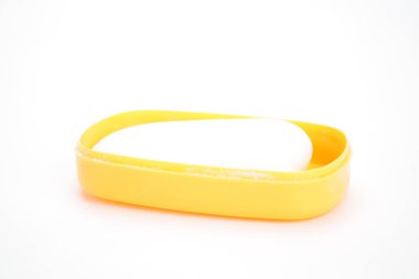 beyaz zemin üzerine sabun