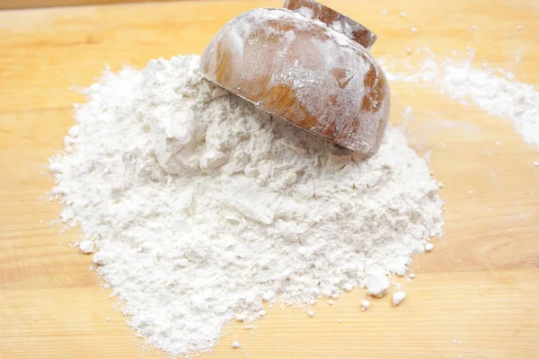 Flour Wooden Bowl — Stock Photo, Image