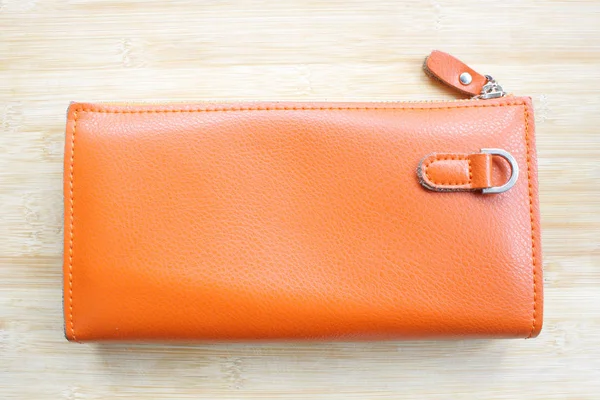 Brieftasche Aus Orangefarbenem Leder Nahaufnahme — Stockfoto