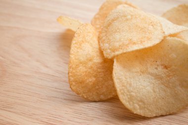 Patates cipsi yakın plan.