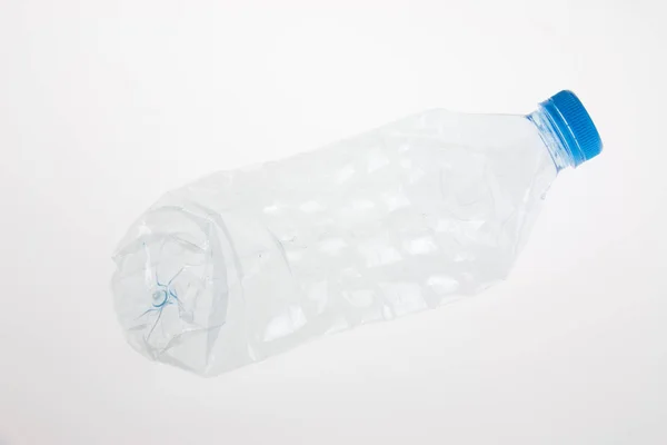 Plastikflasche Auf Weißem Hintergrund — Stockfoto