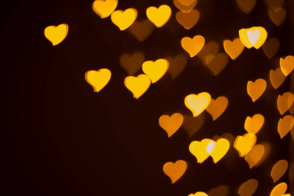 Дефокусированные огни в форме сердца