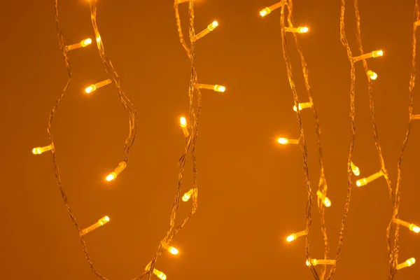 Bunte Lichterketten Weihnachten Stockfoto