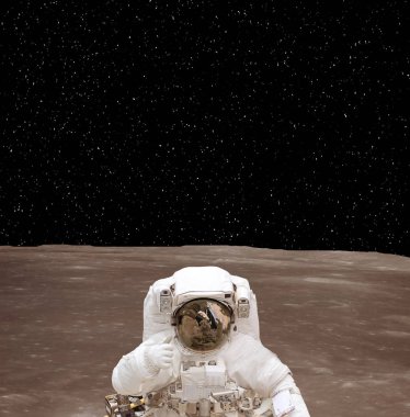 Gezegen yüzeyindeki astronot. Bu görüntünün elemanları furn