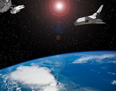 Astronot ve uzay gemileri. Lens parlaması. Bu görüntünün öğeleri