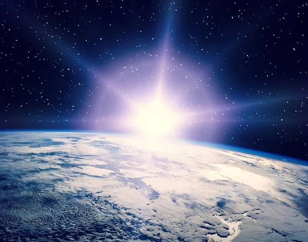 Underbar soluppgång. Elementen i denna bild möblerad av NASA. — Stockfoto