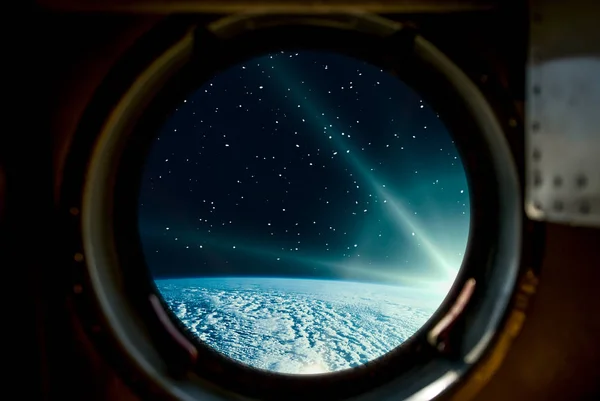 Wschód słońca, widok z statku kosmicznego. Elementy tego obrazu umeblowane b — Zdjęcie stockowe