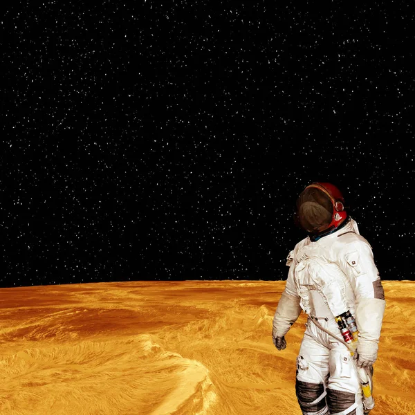 Uzay görevi. Astronot ve kayalık manzara. Th elemanları — Stok fotoğraf
