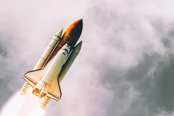 Cape Canaveral, Fla. -- Nasa'nın Mars Bilim Laboratuvarı (Msl) uzay aracı yük kaplamaiçinde mühürlü ile, United Launch Alliance Atlas V roket ilerler gibi uzay fırlatma kompleksi-41 üzerinde Mavi gökyüzüne tırmanıyor Cape Cana
