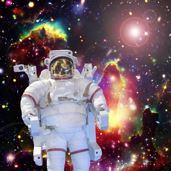 Astronaut and space, galaxies and stars. The elements of this im — Stock Photo, Image