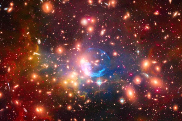 宇宙と銀河この画像の要素は、NASAによって提供されました. — ストック写真