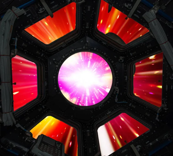 Starburst ile canlı renkli arka plan. Soyut radyal çizgiler
