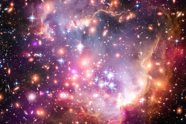 Starfield, galaxies et fusées éclairantes. Les éléments de cette image furni — Photo