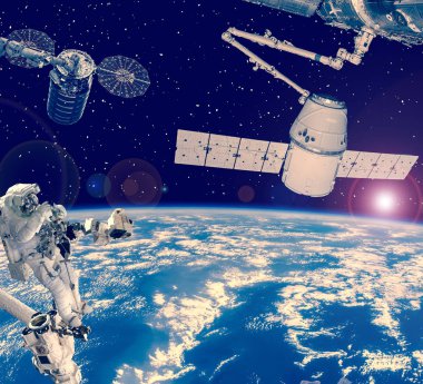 Dünya üzerindeki asteroitler. Uzay gemisi. Öğe