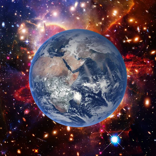Země z vesmíru s dramatickým výhledem. Prvky tohoto imagu — Stock fotografie