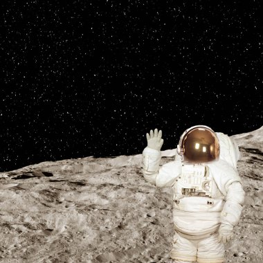 Ay yüzeyinde astronot. Bu görüntünün öğeleri döşenmiş 