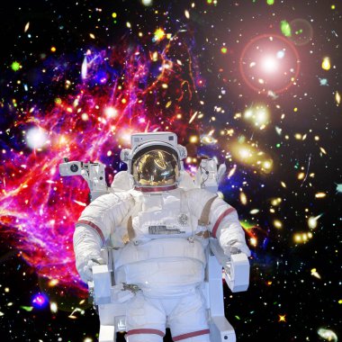 Astronot ve uzay, galaksiler ve yıldızlar. Bu im elemanları