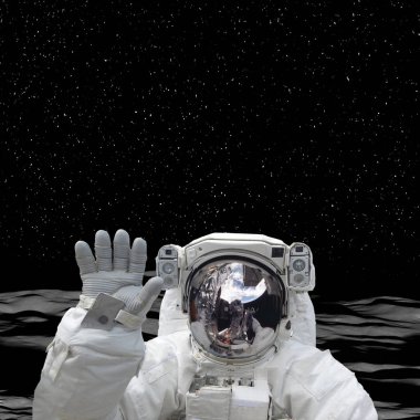 Astronot Ay 'da. Bu görüntünün elementleri NASA tarafından desteklenmektedir