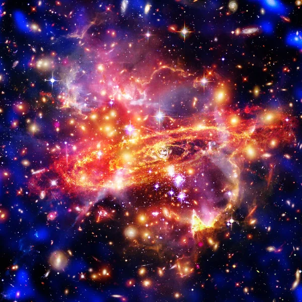 Raumhintergrund mit buntem Galaxienwolkennebel. die Elemente — Stockfoto