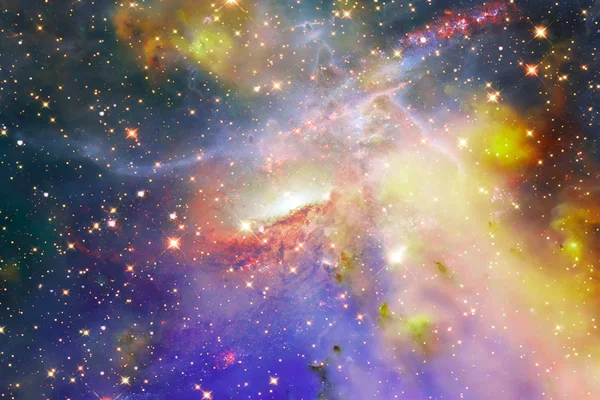 Hermosa galaxia. Nebulosas y estrellas. Los elementos de esta imagen —  Fotos de Stock