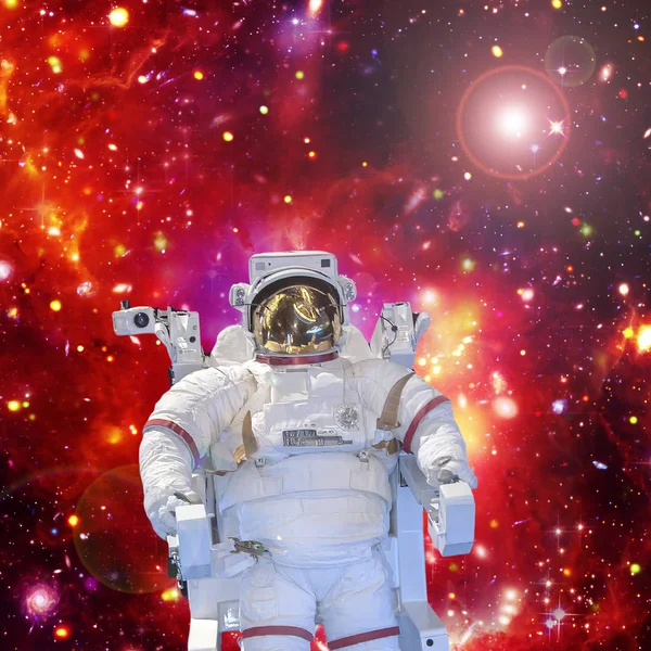 Astronaut and space, galaxies and stars. The elements of this im — Stock Photo, Image