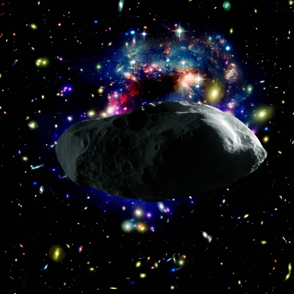 Asteroide volando en el espacio profundo. Galaxias y estrellas. Elementos — Foto de Stock