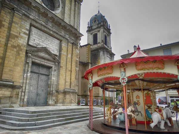 Carrousel Katedra Notre Dame Dax Francja Lipca 2019 — Zdjęcie stockowe