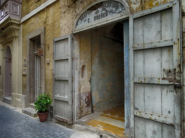 Улица Виктории Город Рабат Острове Гозо Старая Дверь — стоковое фото