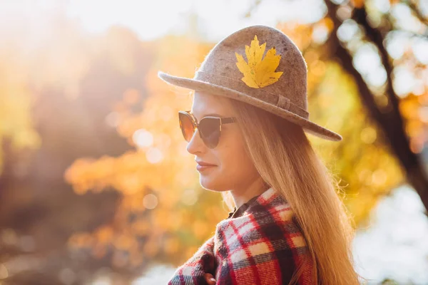 Blonde Gray Hat Walks Autumn Forest Cheerful Girl Red Checkered — Stock Photo, Image