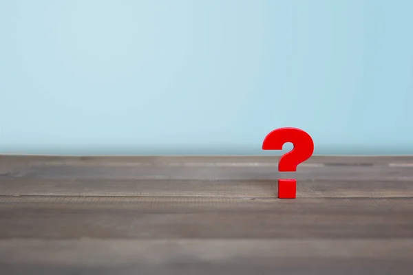 Red Question mark on wood table , Problem Concept — Stockfoto