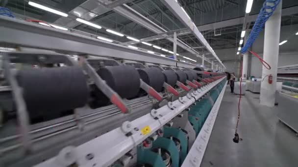 Production of yarn. Threads, coloured 31 — Stock Video