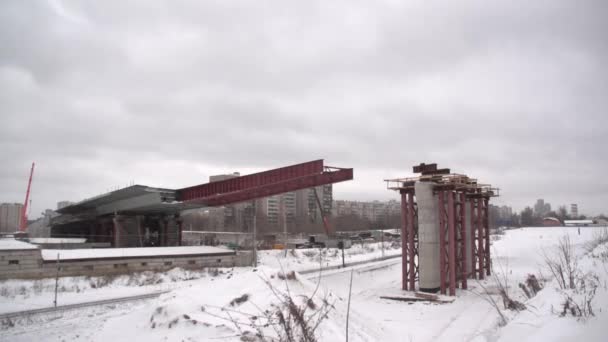 Lancement du tronçon du pont — Video