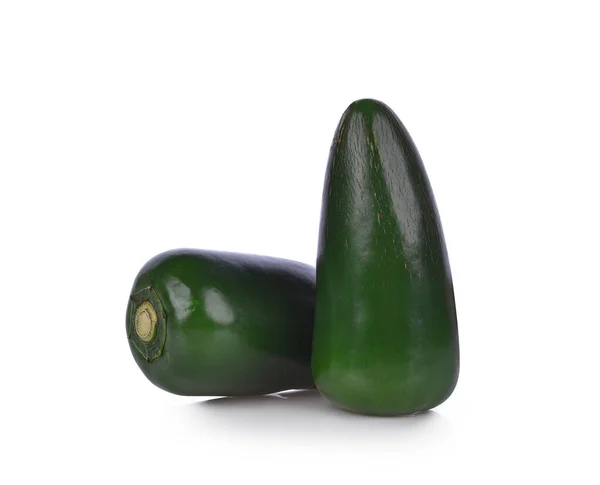 Pimentos Verdes Jalapeno Isolados Sobre Fundo Branco — Fotografia de Stock