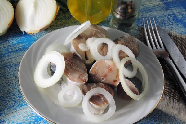 Arenque com cebola e especiarias — Fotografia de Stock