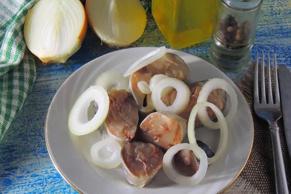 Arenque com cebola e especiarias — Fotografia de Stock