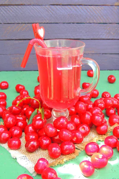 Cherry juice with ice — Stock Photo, Image