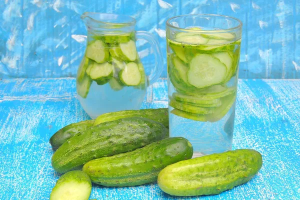 Sassi water with cucumber — Stock Photo, Image