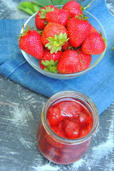 Homemade Organic Red Strawberry Jelly Background — 스톡 사진